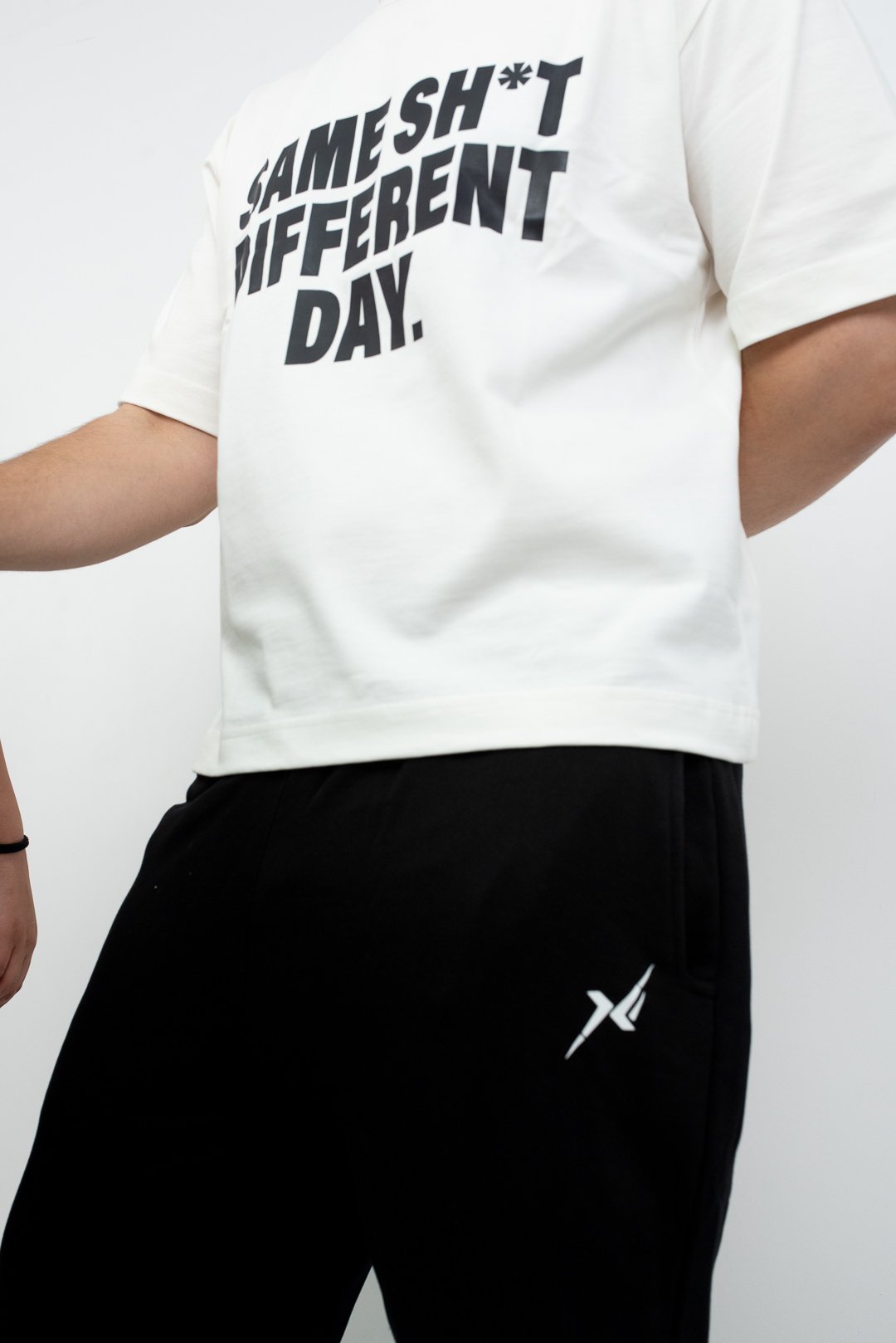Same shit t-shirt - الصورة 2